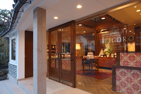 �p�e�B�X���[���ܘY �{�X�̓X�܎ʐ^